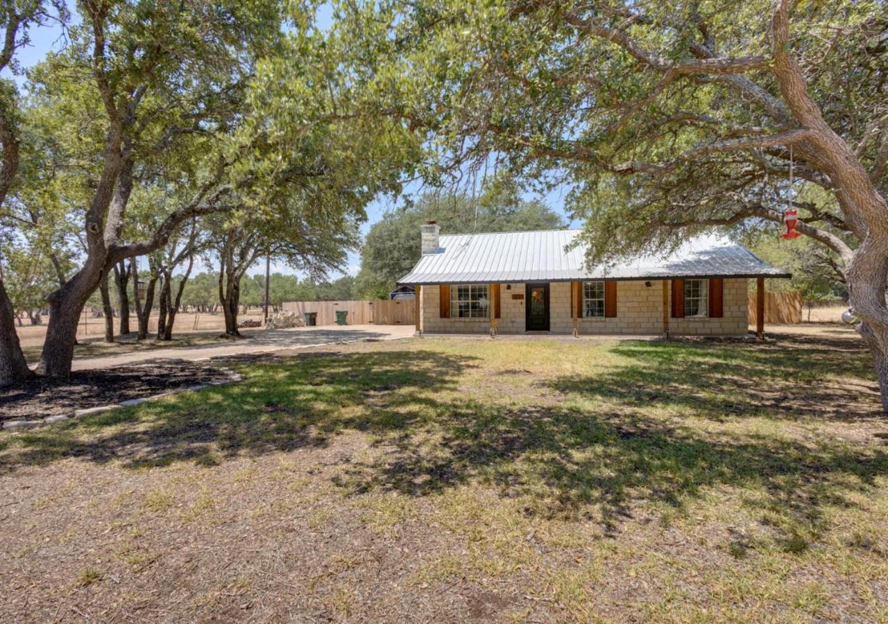 Charming Salado Cottage, Pool, Hot Tub, Villa - No Smoking! Exterior photo